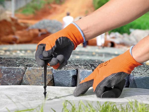 100-pack trädgårdsfästpinnar för ogräsduk