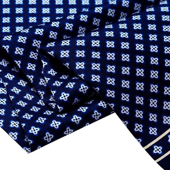 Herrhalsduk, herr sidenscarf, herrmode present, dubbel la