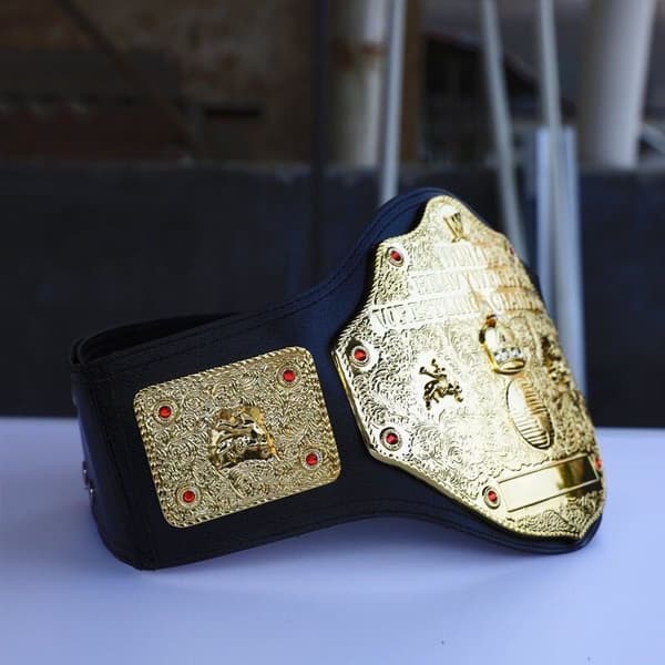 (Tungviktsmästarbälte) WWE-mästarbälte, metall