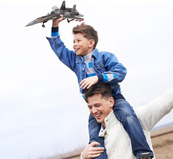 Hangarfartygsbaserat militärflygplan stridsflygplan flygvapen byggsats B
