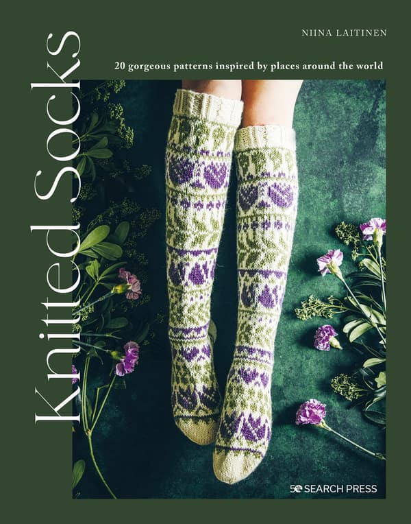 Knitted Socks 9781800921566