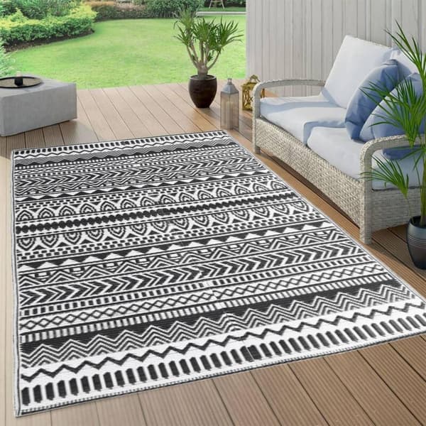 vidaXL Ulkomatto ARAKIL musta 120x180 cm PP