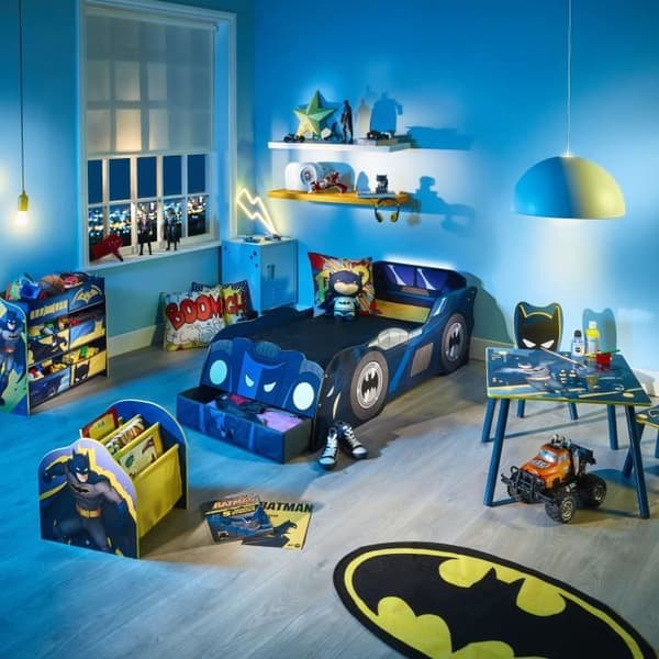 BATMAN Barnbord och 2 stolar set
