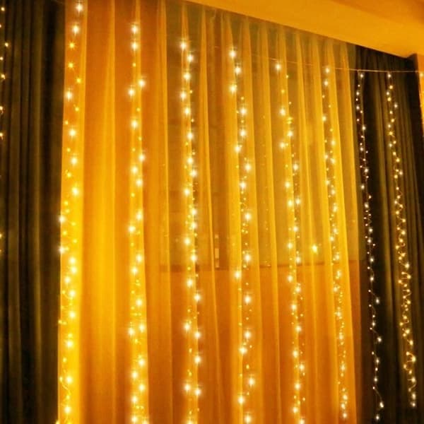 INNENDØRS LYS STRING 2M x 3M 200 LED Gardinlys med 8 lysmoduser Fedekorasjon Bryllup Jul