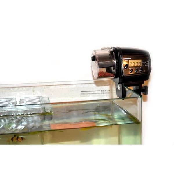 AUTOMATISK DISPENSER TIL FISKEFODER