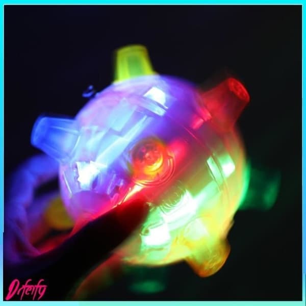 DRFEIFY Hundeleke - Lysende hoppeball - Blinkende LED - Musikk -