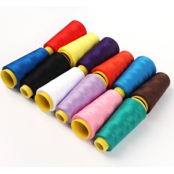 Mega-tilbud 12 spoler polyester sytråd til symaskine 33000 meter
