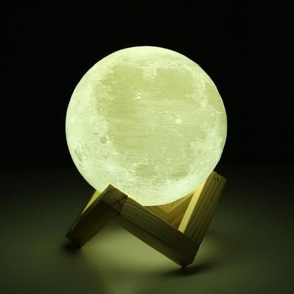 Touch Moon Lamp - 2 Färger - 18cm