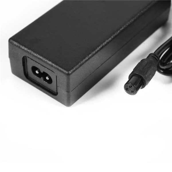 Batteriladeradapter for elektrisk sparkesykkel DC 42V 2A (EU-plugg)