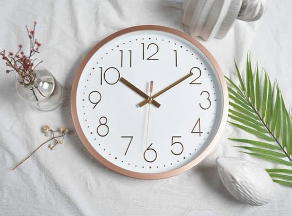 Modern Tyst Väggklocka Väggklocka för Vardagsrum Kök Sovrum, Diameter 30,5 cm -