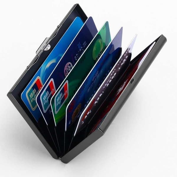Tyylikäs korttiteline RFID-Secure 6-CARD