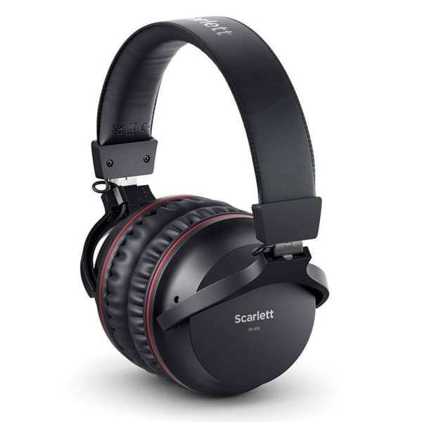Focusrite Scarlett Solo Studio Pack G4 Lydkort