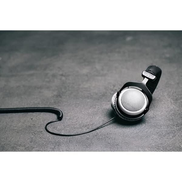 Beyerdynamic DT880PRO kuulokkeet