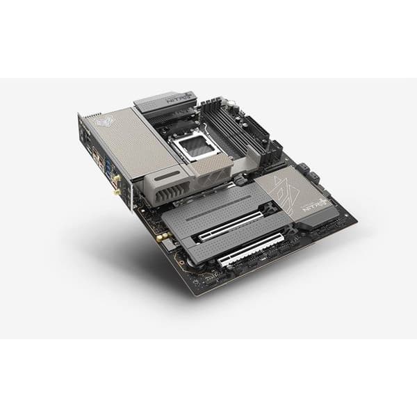 SAPPHIRE NITRO X870EA WIFI7 bundkort