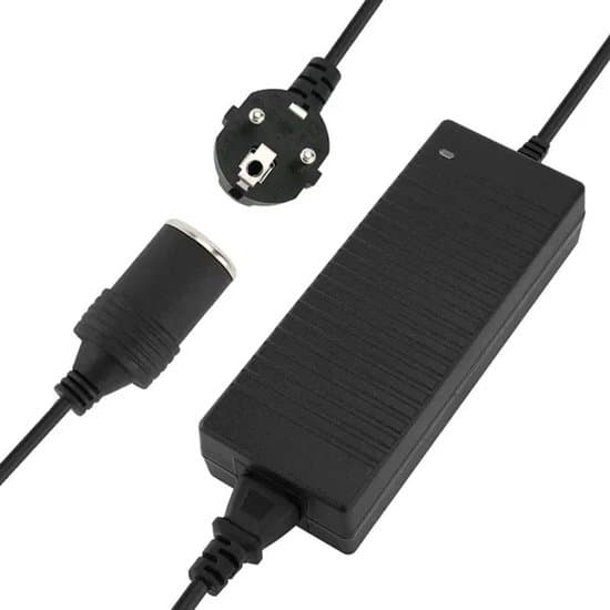 230V til 12V Bilstrømomformer – 180W – 15A – Med cigarettænderforbindelse – Sort