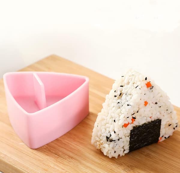 Triangulär sushiform, sushiform för köket, DIY triangulär sushipress, kökspryl, mini risbollspress (rosa).