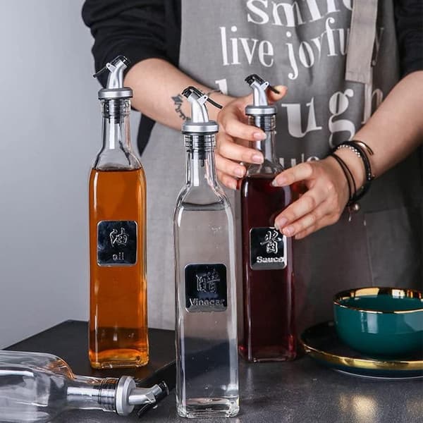 9 hällpipar med propp för alkoholflaskor, hällpipar för olivolja med gummipropp, vindispenser, doseringspropp, silver