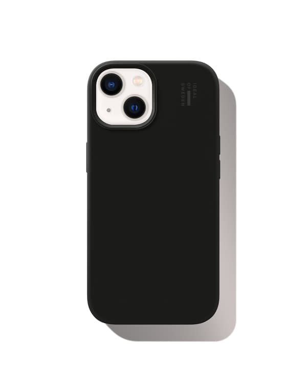 Silicone Case MagSafe iPhone 13 / 14 / 15 / 16e / 17e Black