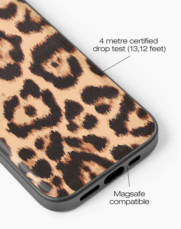 Vegan Leather Case MagSafe iPhone 15 Pro Max Timeless Leo