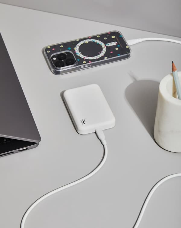 Silicone cable 120cm USB C - Lightning White