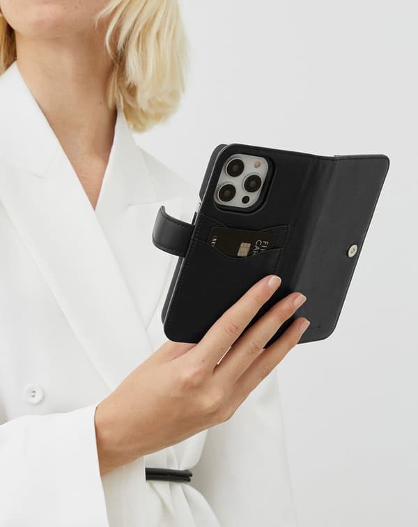 Magnet Wallet+ iPhone 16 Pro Max Black