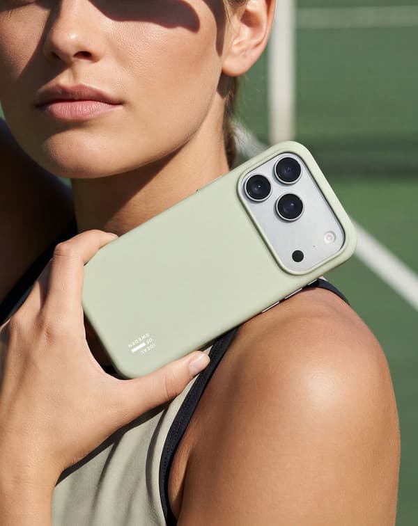 Silicone Case MagSafe iPhone 16 Pro Max Sage Green