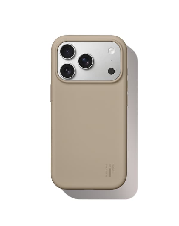 Silicone Case MagSafe iPhone 17 Pro Perfect Beige