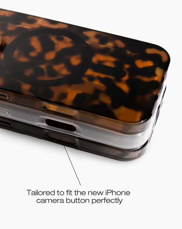 Clear Case MagSafe iPhone 16 Pro Tinted Black