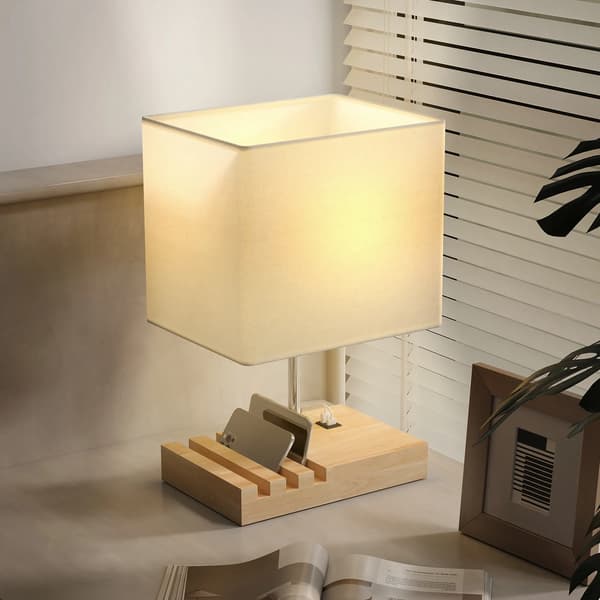 Natbordlampe i træ med USB i hvid