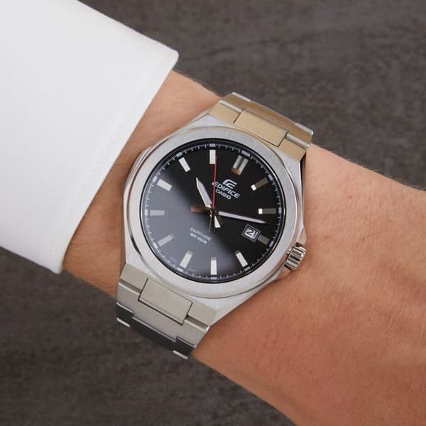 VIEW - CASIO - EDIFICE - Musta teräs