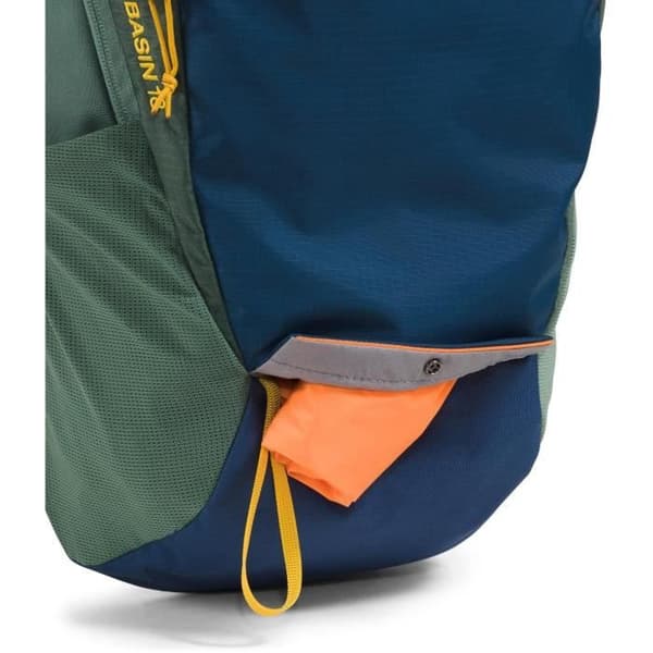 Reppu - THE NORTH FACE - BASIN - 18 L - Vihreä / Dr. Navy