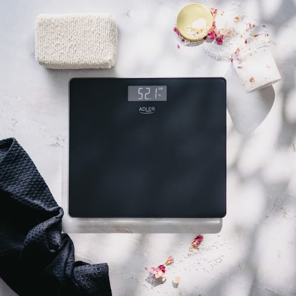 Badevægt ADLER AD 8194b genopladelig USB-C Sort