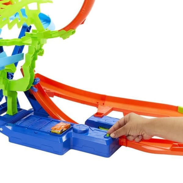 Hot Wheels - Multi Crash Track - Moottoroitu tehostussarja ja auto - Hot Wheels - JFD12