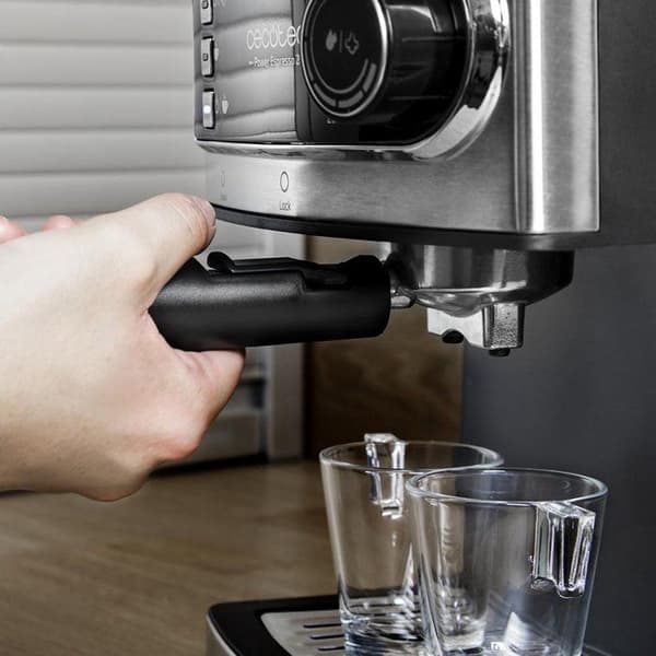 Kaffemaskine - CECOTEC - Power Espresso - 850 W - 20 bar - 1,5 L - Rustfrit stål / Sort