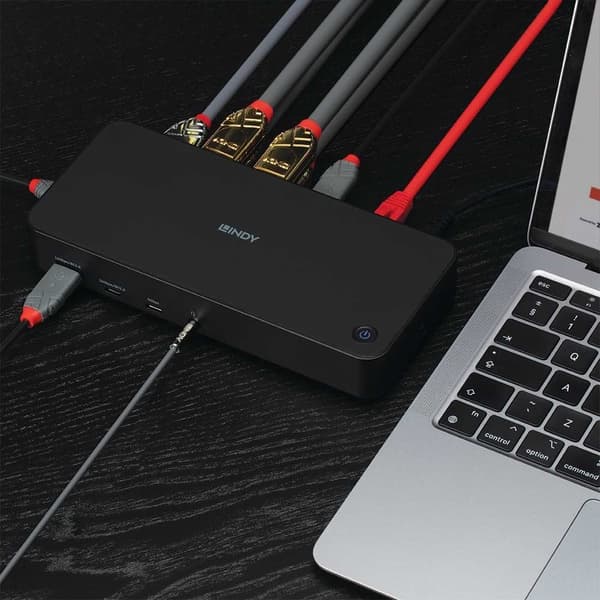 Dockningsstation USB C/A, 3x4K, för bärbara datorer