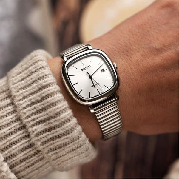 Ur - CASIO - LTP-B166D - Dameur - Hvid - Quartz - Analog