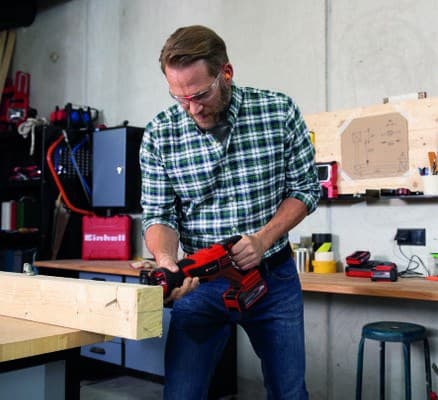 Einhell TE-AP 18/28 Li BL - Solo 2500 spm Sort, Rød