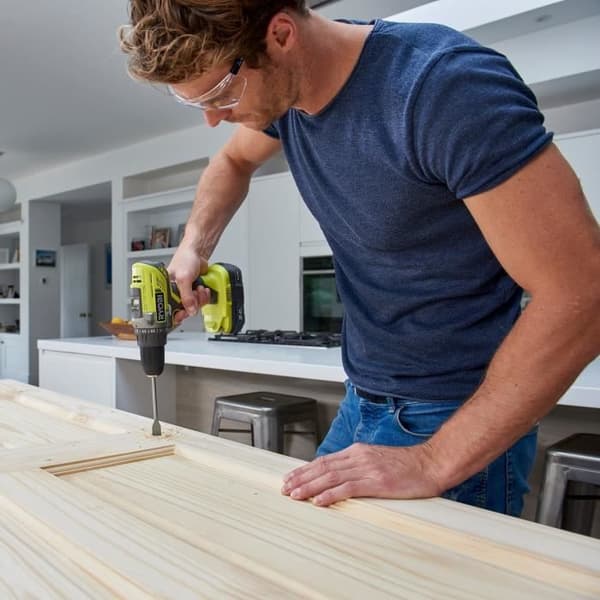 RYOBI sladdlös borrmaskin - 18V 2Ah