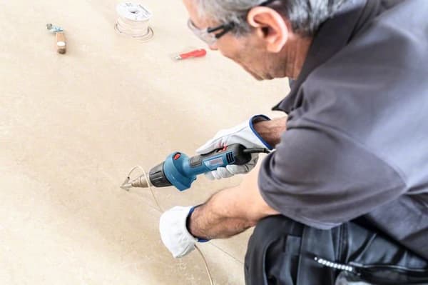 Bosch GHG 20-60 500 l/min 630 °C 2000 W Sort, Blå, Grå