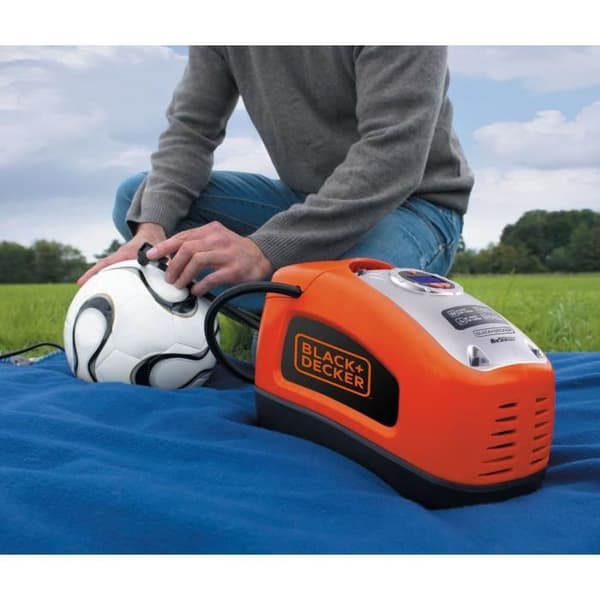 BLACK & DECKER Programmerbar kompressor 12 V / 220V 11 bar