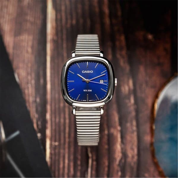 Klocka - CASIO - LTP-B166D - Dam - Blå - Kvarts - Analog