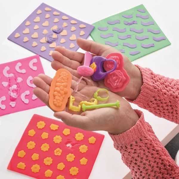 Play-Doh Barbie Blomster, refills til modellervokssættet
