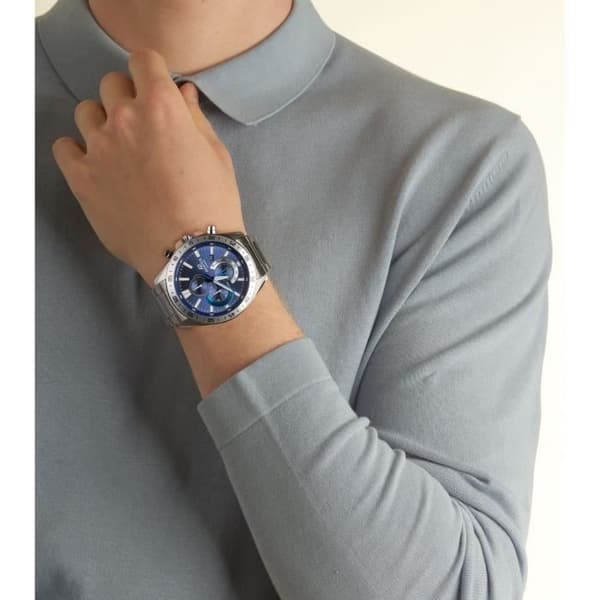 CASIO - Rostfritt stålklocka - EDIFICE - Grå