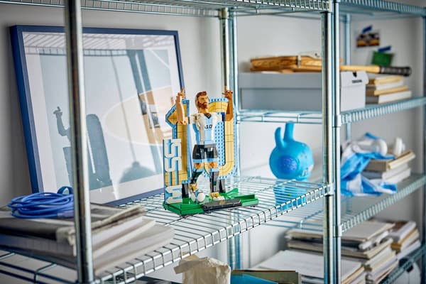 LEGO EDITIONS 43015 Lionel Messi - Fodboldlegende
