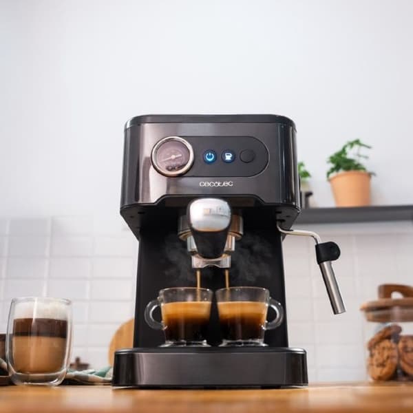 Kaffemaskine - CECOTEC - Espresso 20 Pro Latte - 1350 W - 20 bar - 1,5 L - Sort