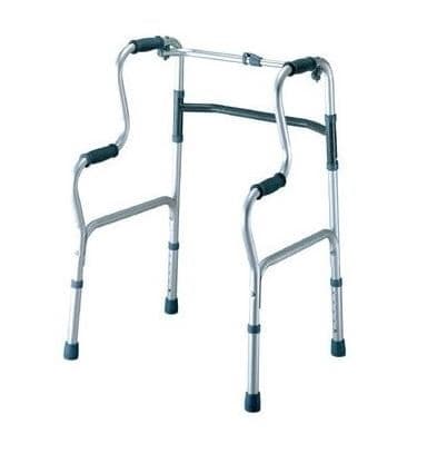 Rollator gör det lättare att stå upp