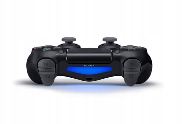 Sonyn langaton PlayStation 4 -ohjain Dualshockilla, musta