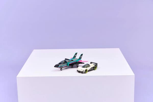 LEGO CITY 60489 Jet vs. Bil