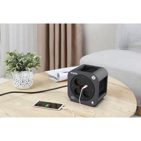 Rulle - QUARX - S-Box - 12m, 3 x 16A-anslutningar, USB Typ A och C