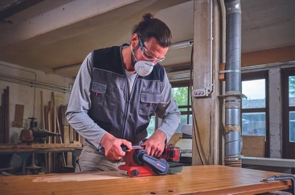 Einhell TP-BS 18/457 Li BL - Solo-levyhiomakone Musta, Punainen